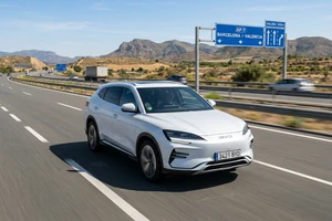 ¿Cuántos km hace realmente el BYD Sealion 7 a 120 km/h?