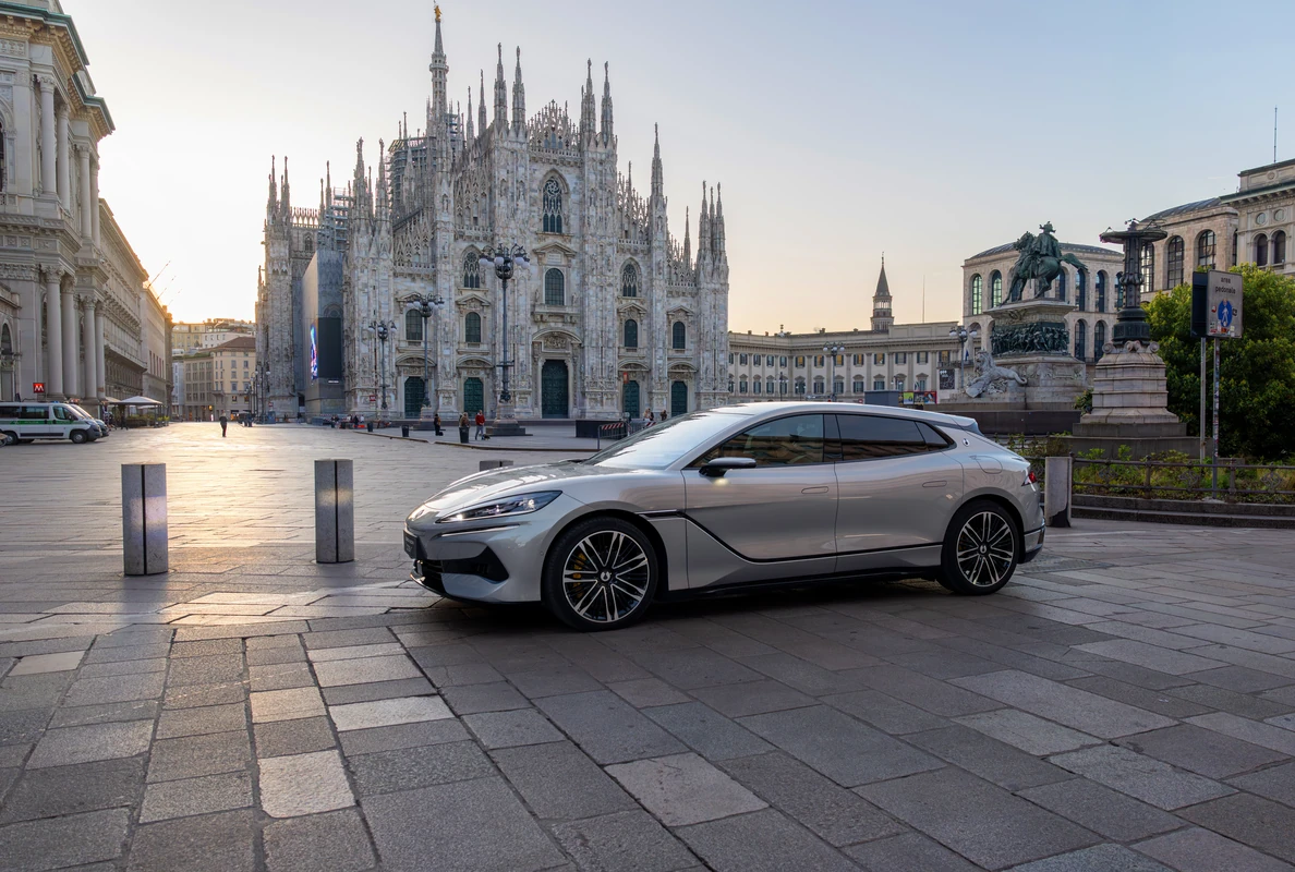 Denza Z9 GT: el gran turismo eléctrico