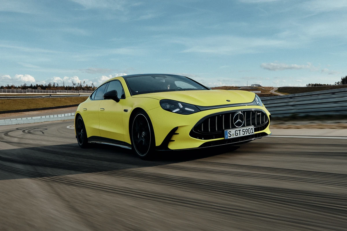 Mercedes-AMG GT 4 puertas Coupé: el V8 que no existe pero suena igual