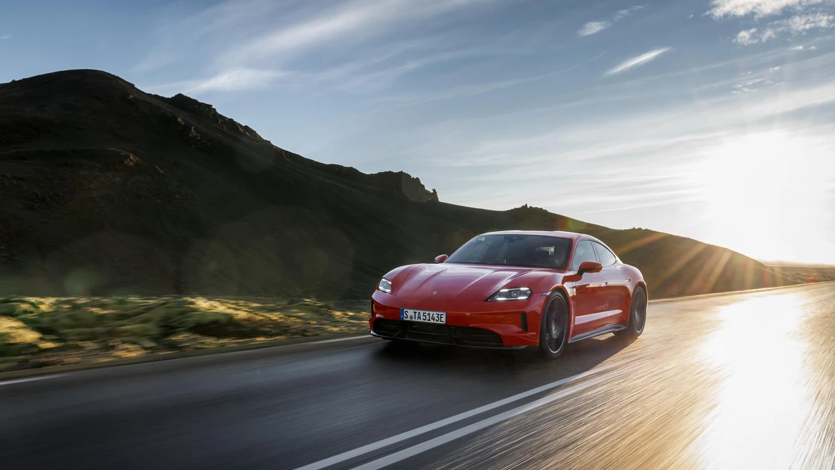 Porsche Taycan el primer eléctrico de la marca
