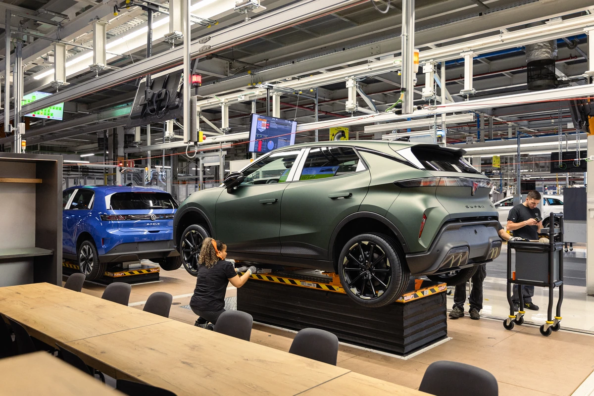 Linea 1 de fabricación del CUPRA Raval