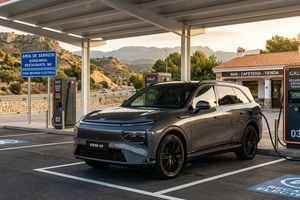 Xpeng G9: cuánto carga de verdad y por qué el 525 kW de catálogo aún no tiene cargador