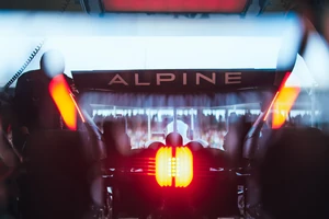 La jugada de Renault con Alpine: del circuito a la boutique