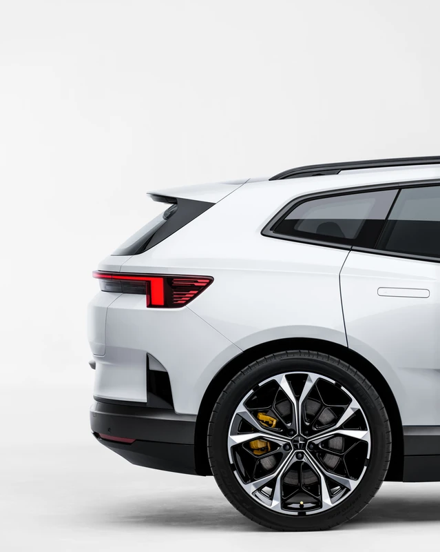 Parte trasera Polestar 4 SUV
