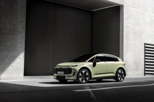 Audi A2 e-tron: 646 km, 12,8 kWh/100 km y precios en España desde 37.760 €