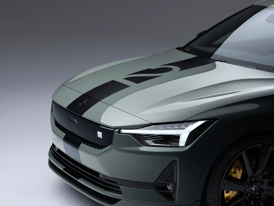 Polestar 2 BST 230
