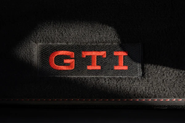 El GTI llega al coche eléctrico: la operación de marca detrás del Volkswagen ID.3 GTI