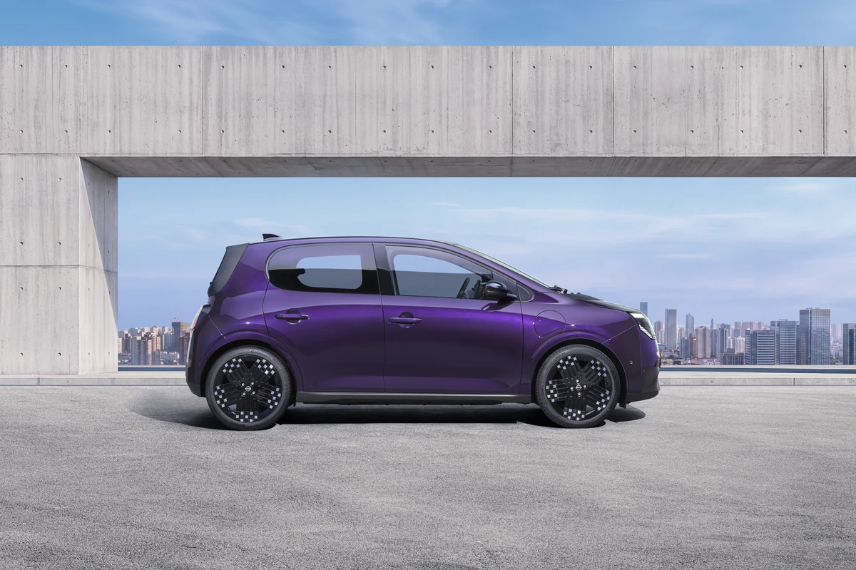 Nissan PIXO