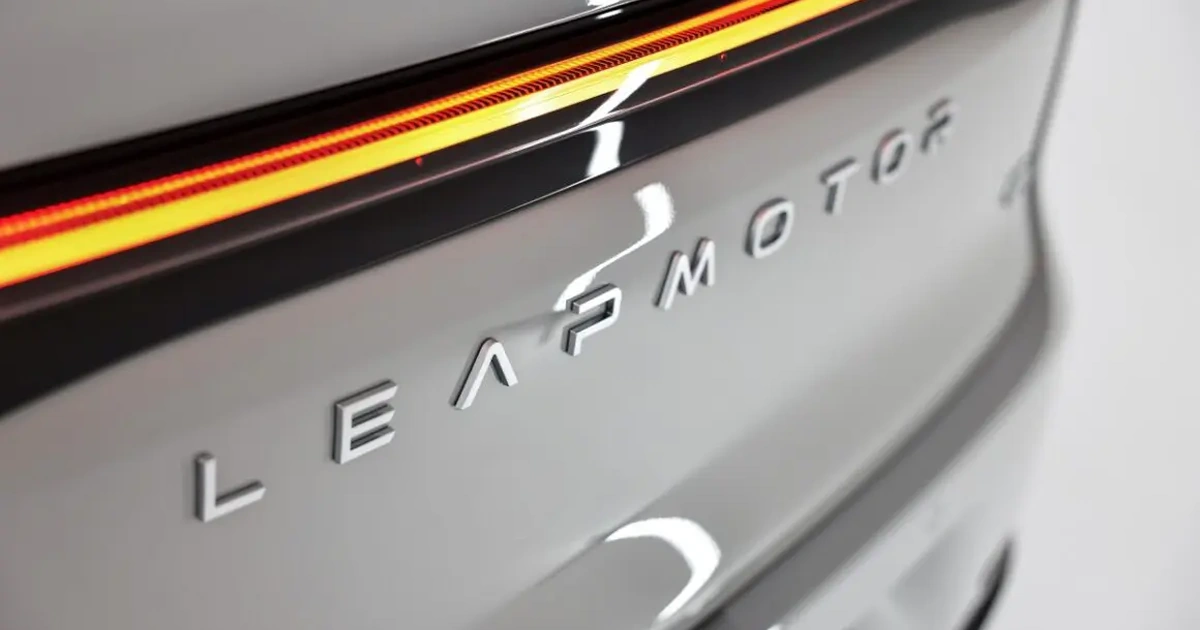 La gama eléctrica de Leapmotor en España en 2026: el urbano T03, el SUV urbano B03X, el compacto B05 y los SUV B10 y C10 aparcados en fila