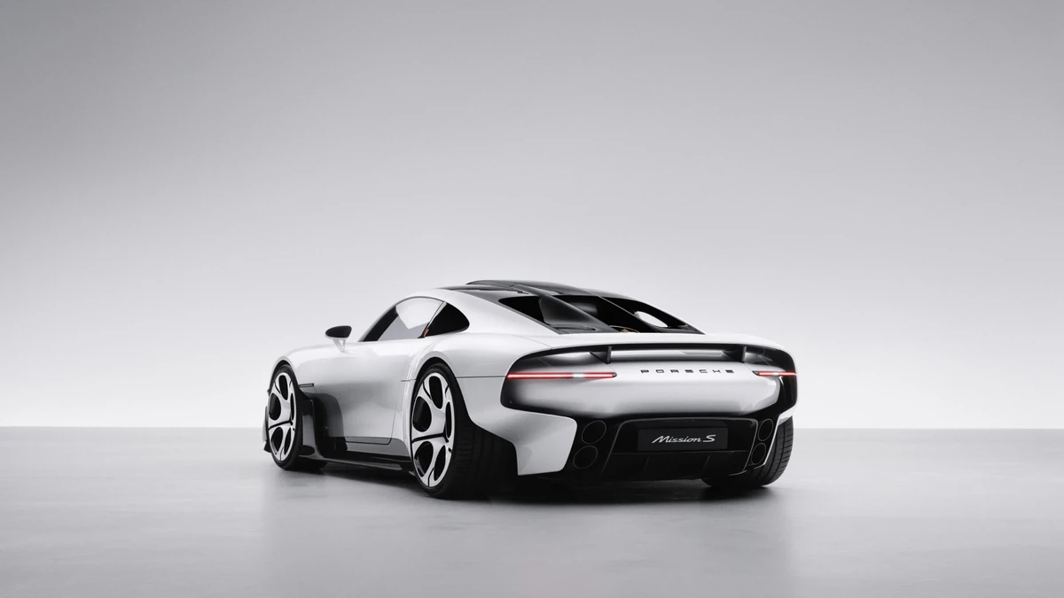 Porsche Mission S