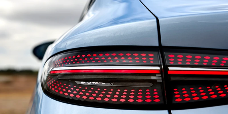 Carga BYD Dolphin Surf