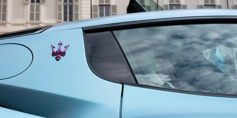 Carga Maserati GranCabrio