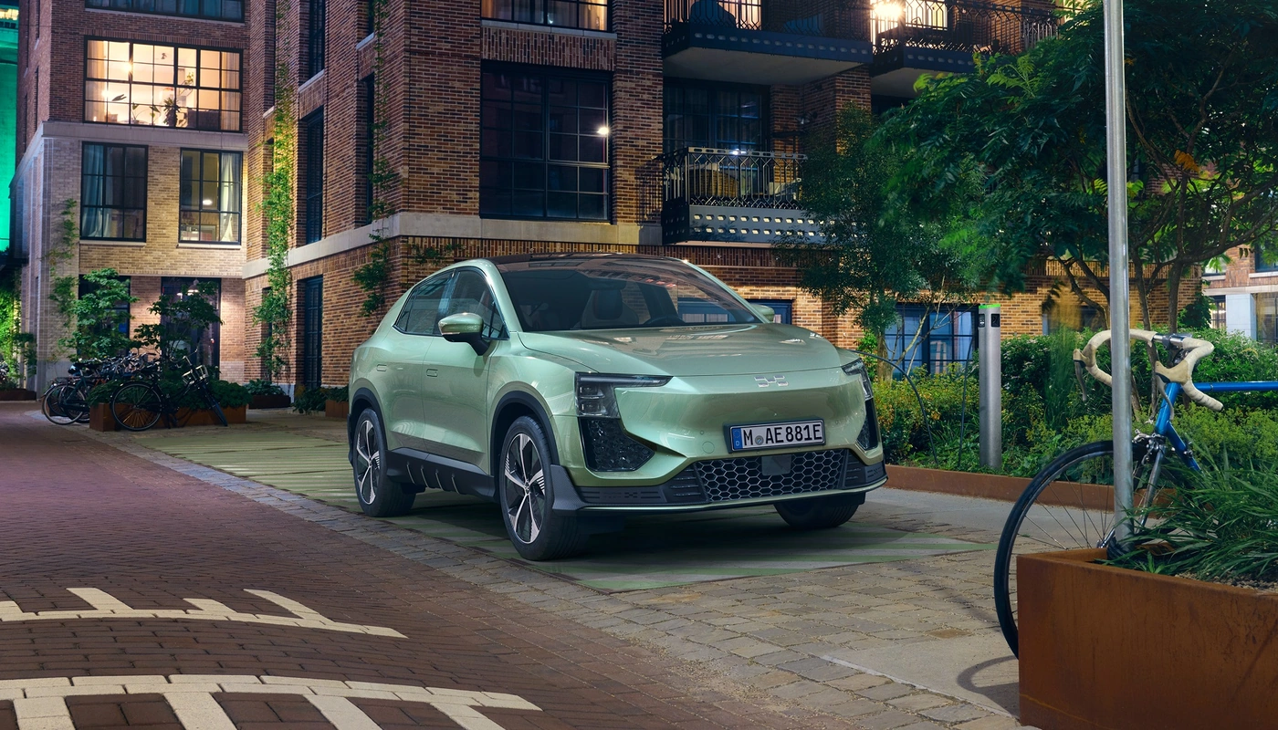 Aiways U6 - Contexto Aparcado Exterior Frontal Derecha