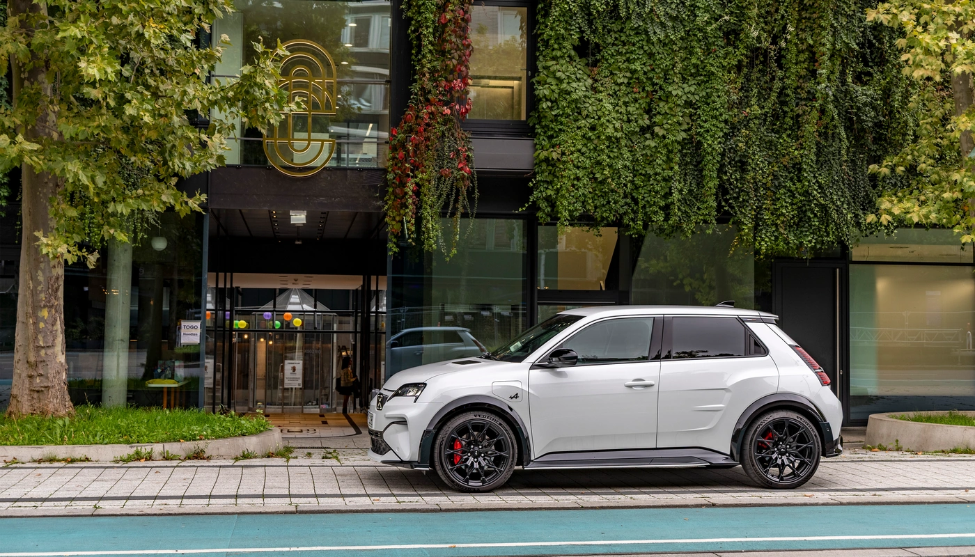 Alpine A290 - Contexto Entorno Real Contexto Aparcado Exterior Lateral Izquierda