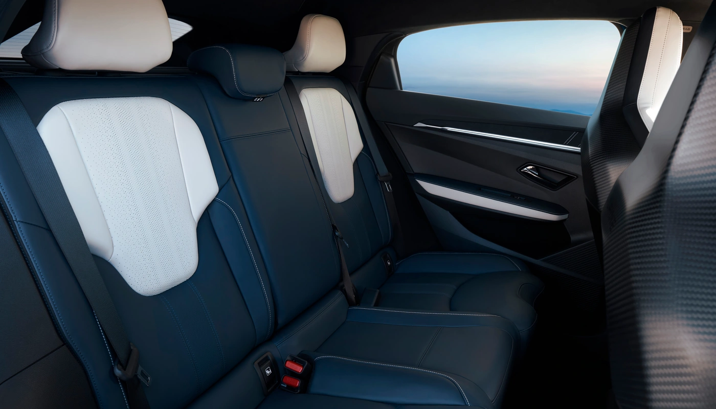 Alpine A390 - Interior Asientos Traseros