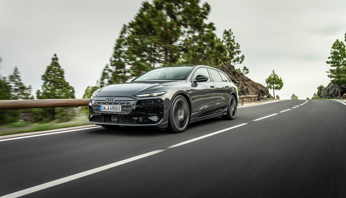 Audi A6 Avant E Tron - Contexto Entorno Real Contexto Conduciendo Exterior Frontal Izquierda