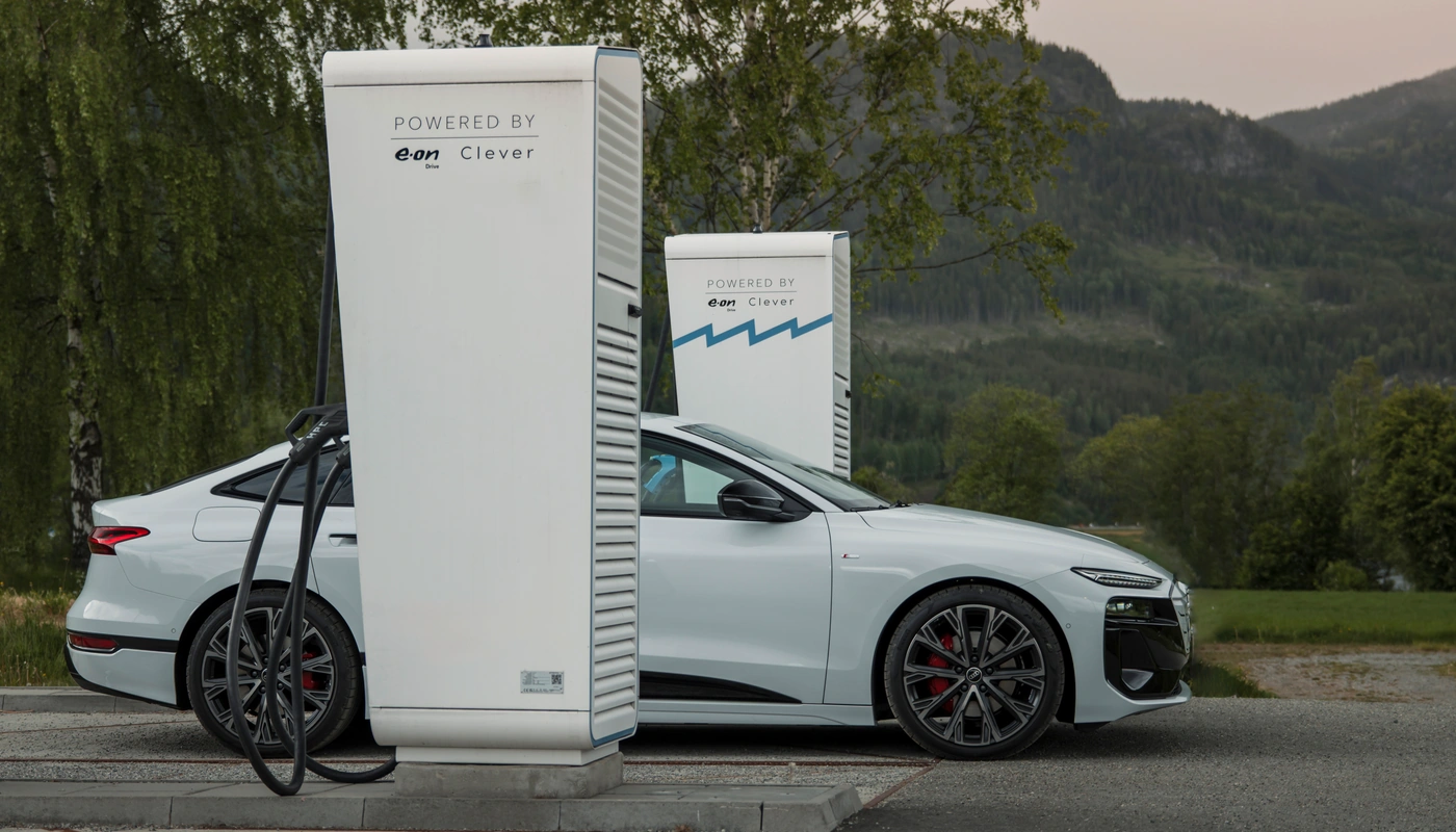 Audi A6 Sportback E Tron - Carga Estacion