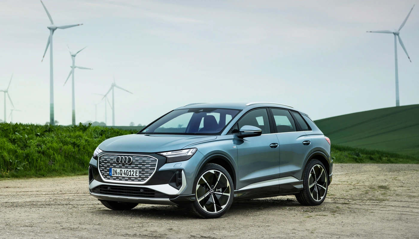 Audi Q4 E Tron - Contexto Entorno Real Contexto Aparcado Exterior Frontal Izquierda