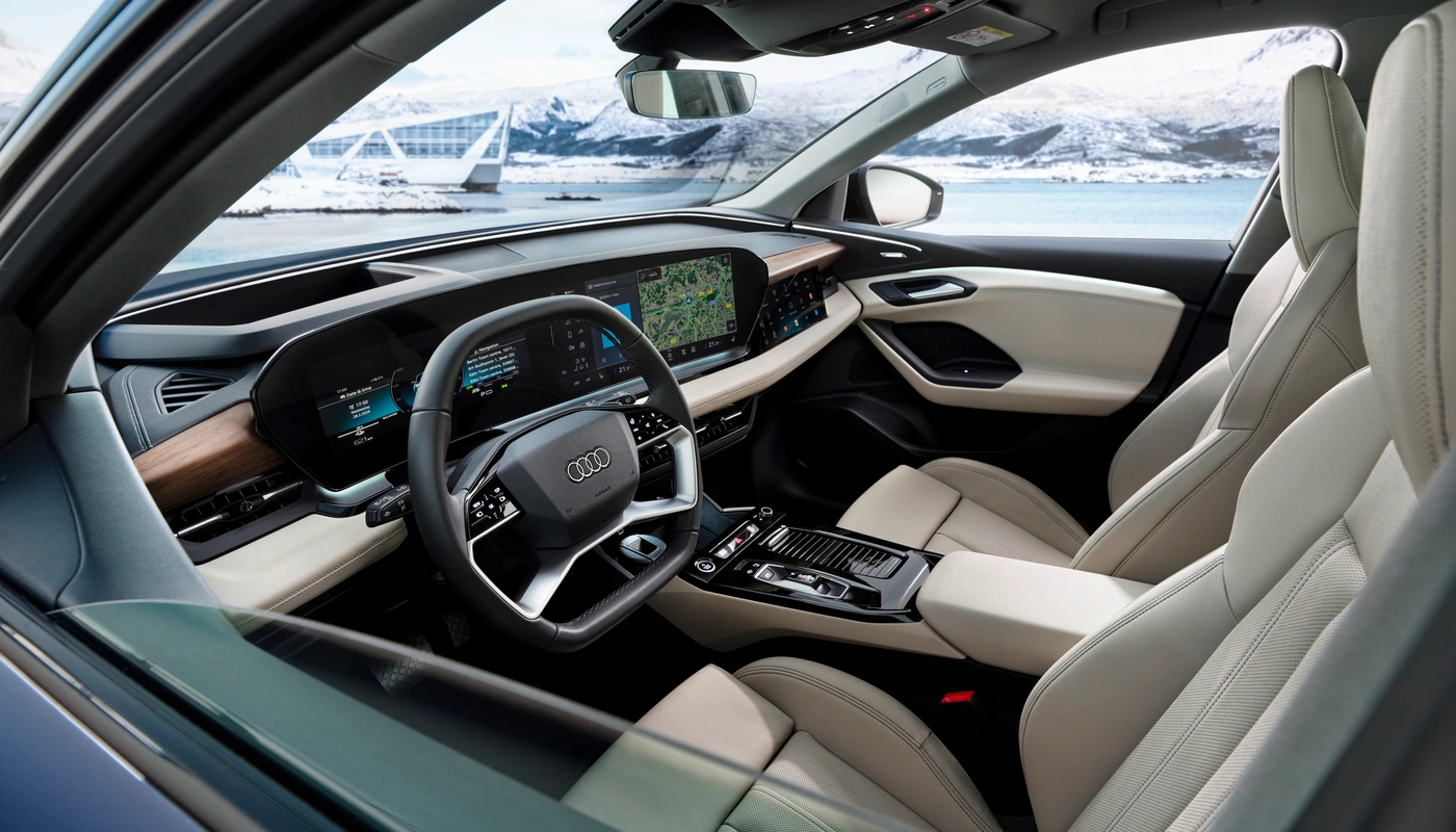 Audi Q6 E Tron - Interior Salpicadero Interior Asientos Delanteros Interior Pantalla Central Interior Volante