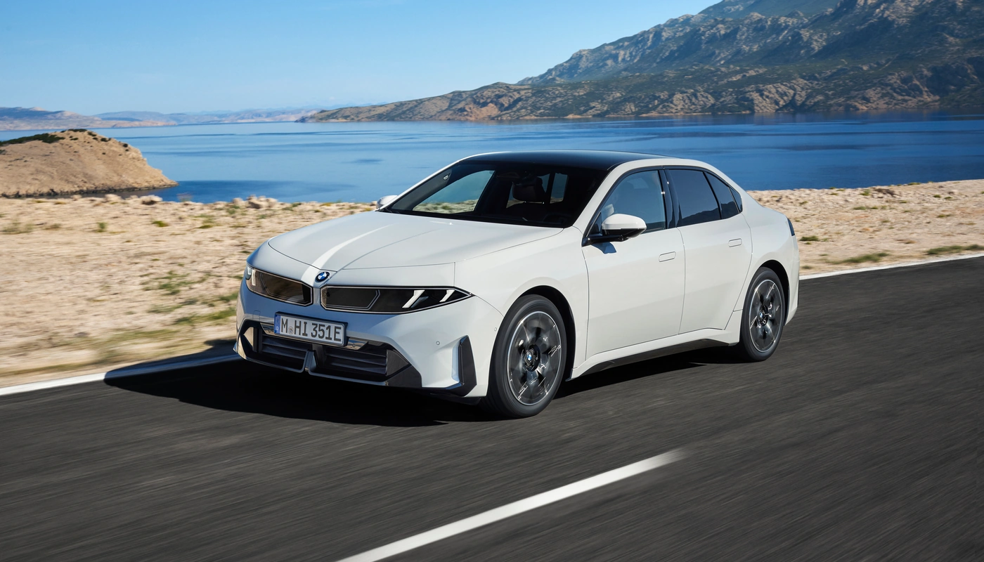 Bmw I3 - Contexto Entorno Real Contexto Conduciendo Exterior Frontal Izquierda