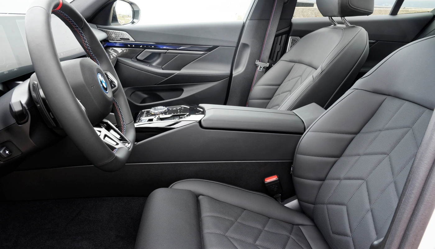 Bmw I5 Berlina - Interior Asientos Delanteros