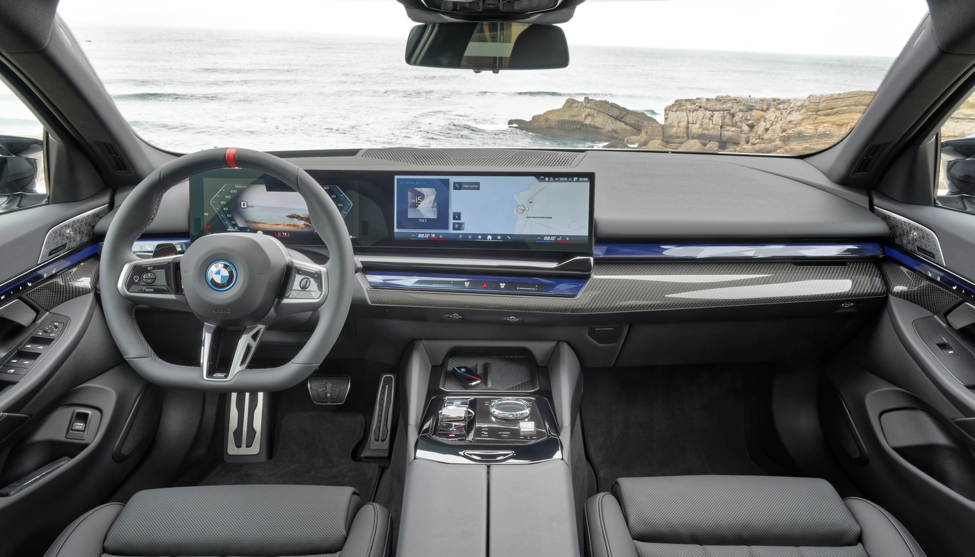 Bmw I5 Berlina - Interior Salpicadero Interior Pantalla Central Interior Volante