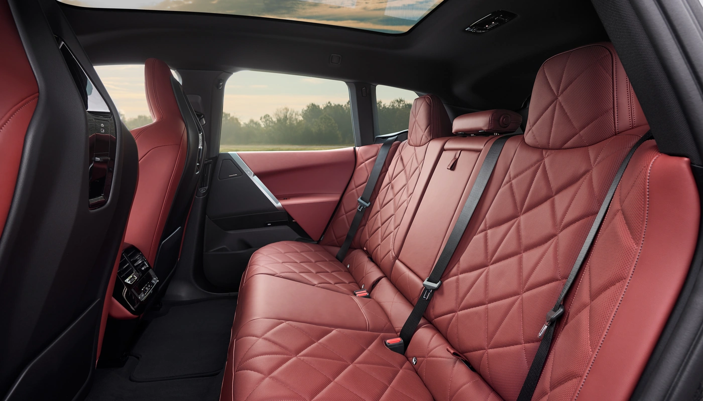 Bmw Ix - Interior Asientos Traseros