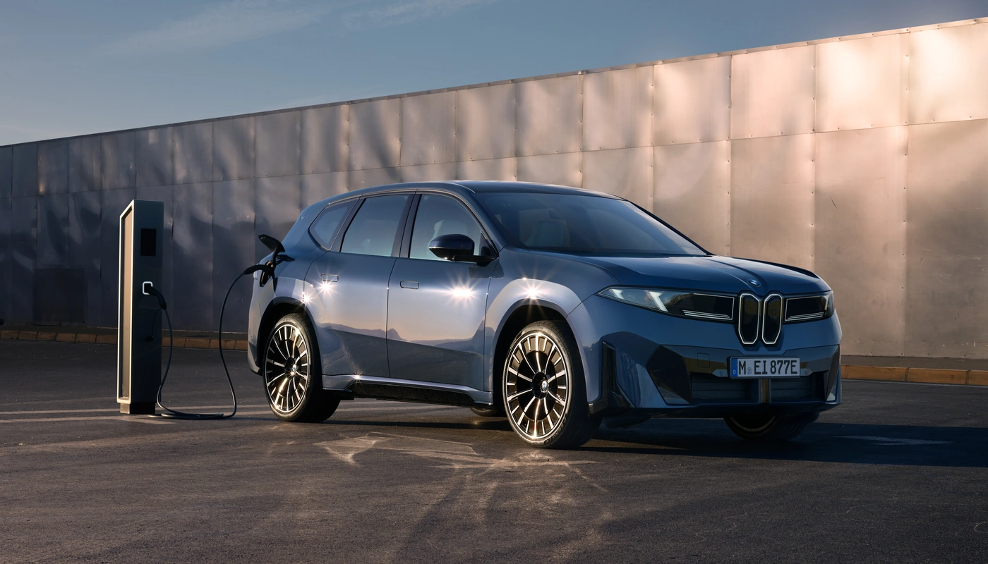 Bmw Ix3 - Carga Estacion