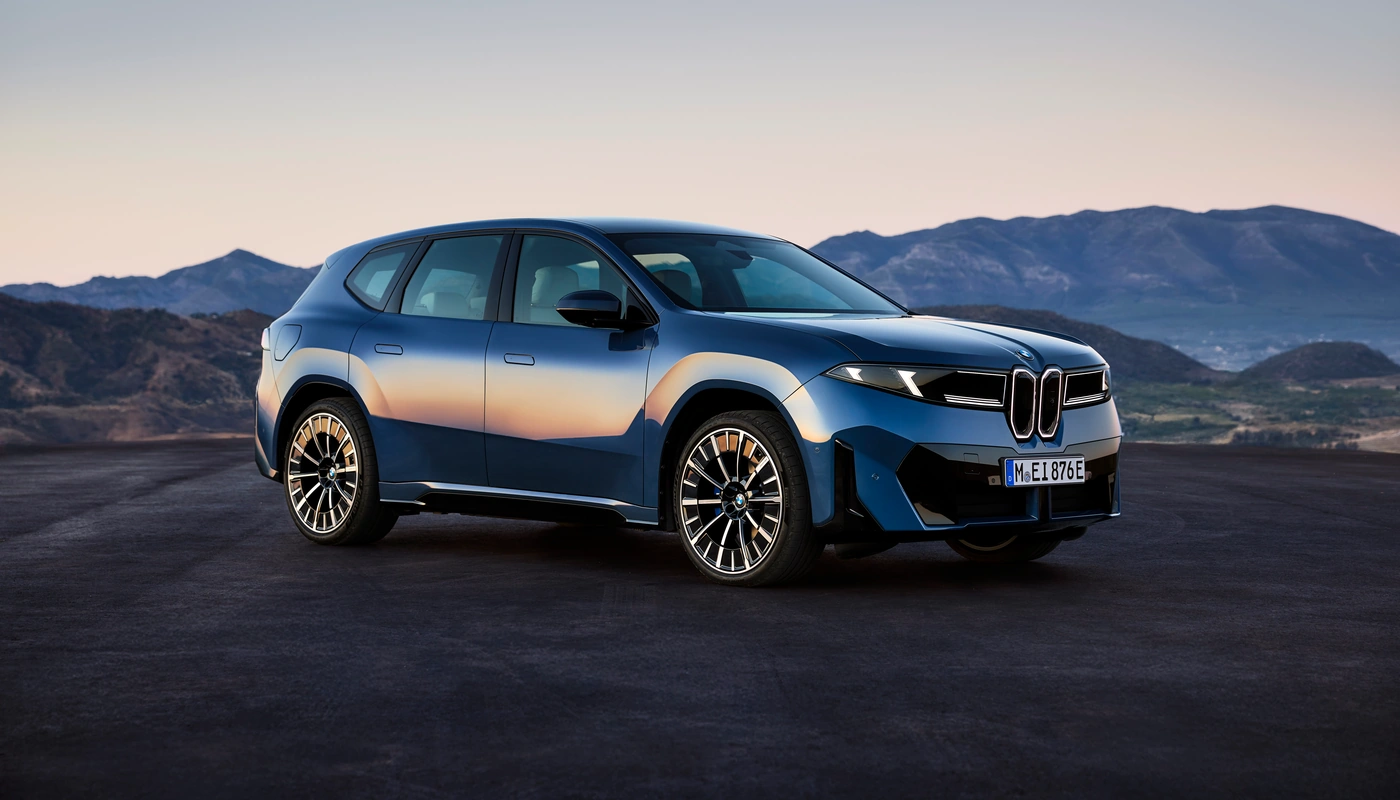 Bmw Ix3 - Contexto Entorno Real Contexto Aparcado Exterior Lateral Derecha