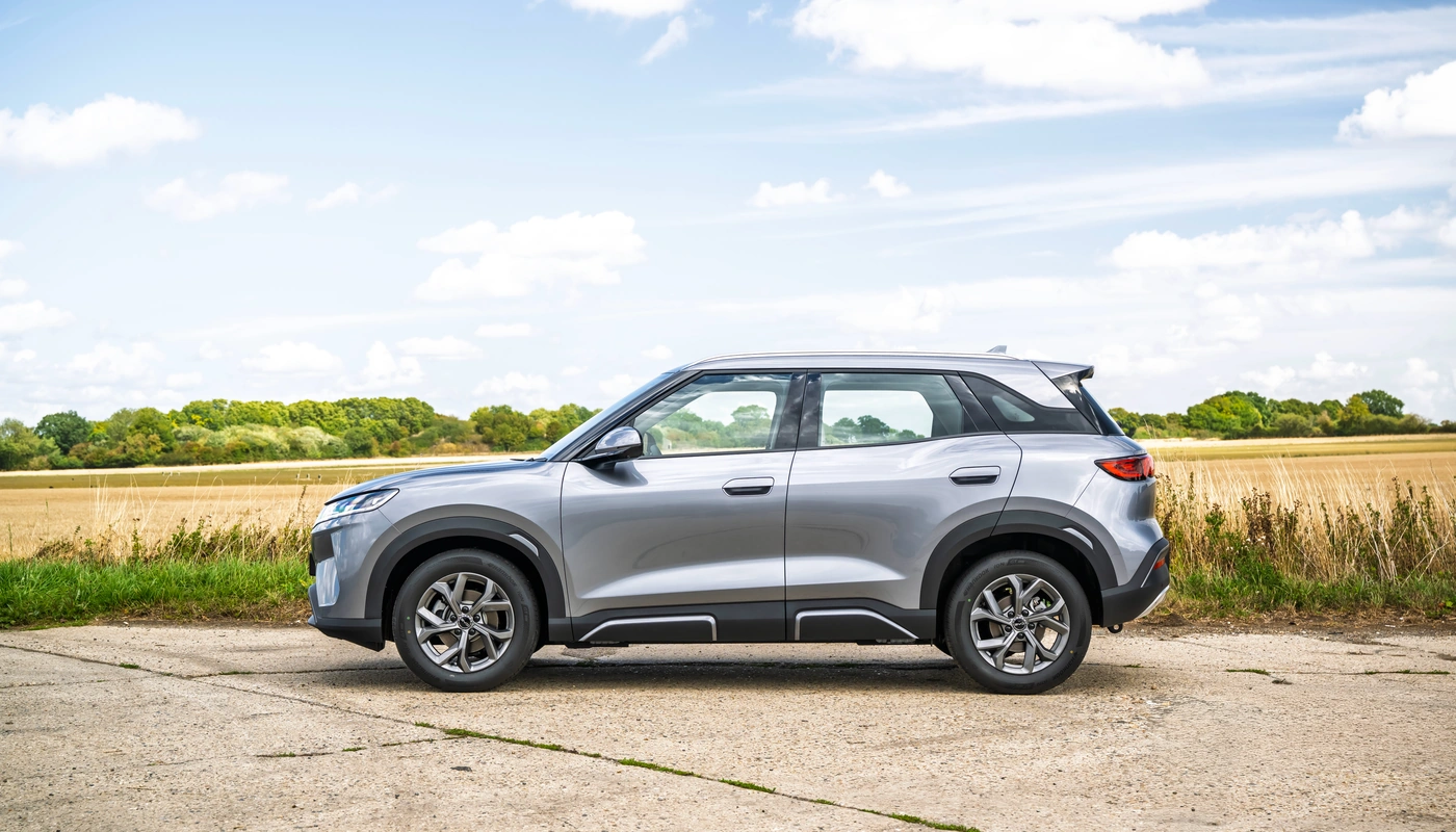 Byd Atto 2 - Contexto Entorno Real Contexto Aparcado Exterior Lateral Izquierda