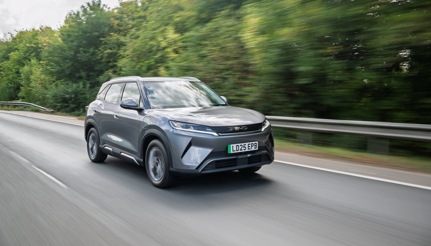 Byd Atto 2 - Contexto Entorno Real Contexto Conduciendo Exterior Frontal Derecha