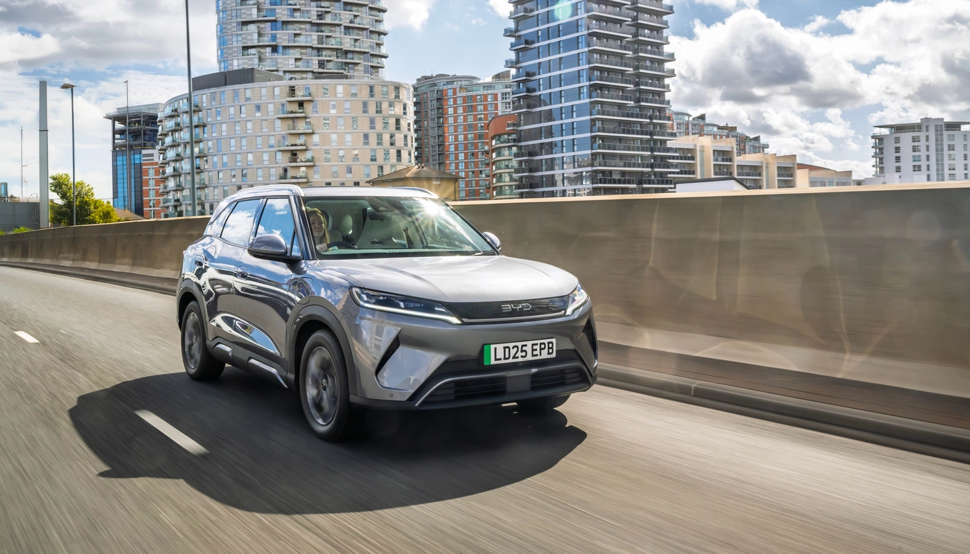 Byd Atto 2 - Contexto Entorno Real Contexto Conduciendo Exterior Frontal Derecha