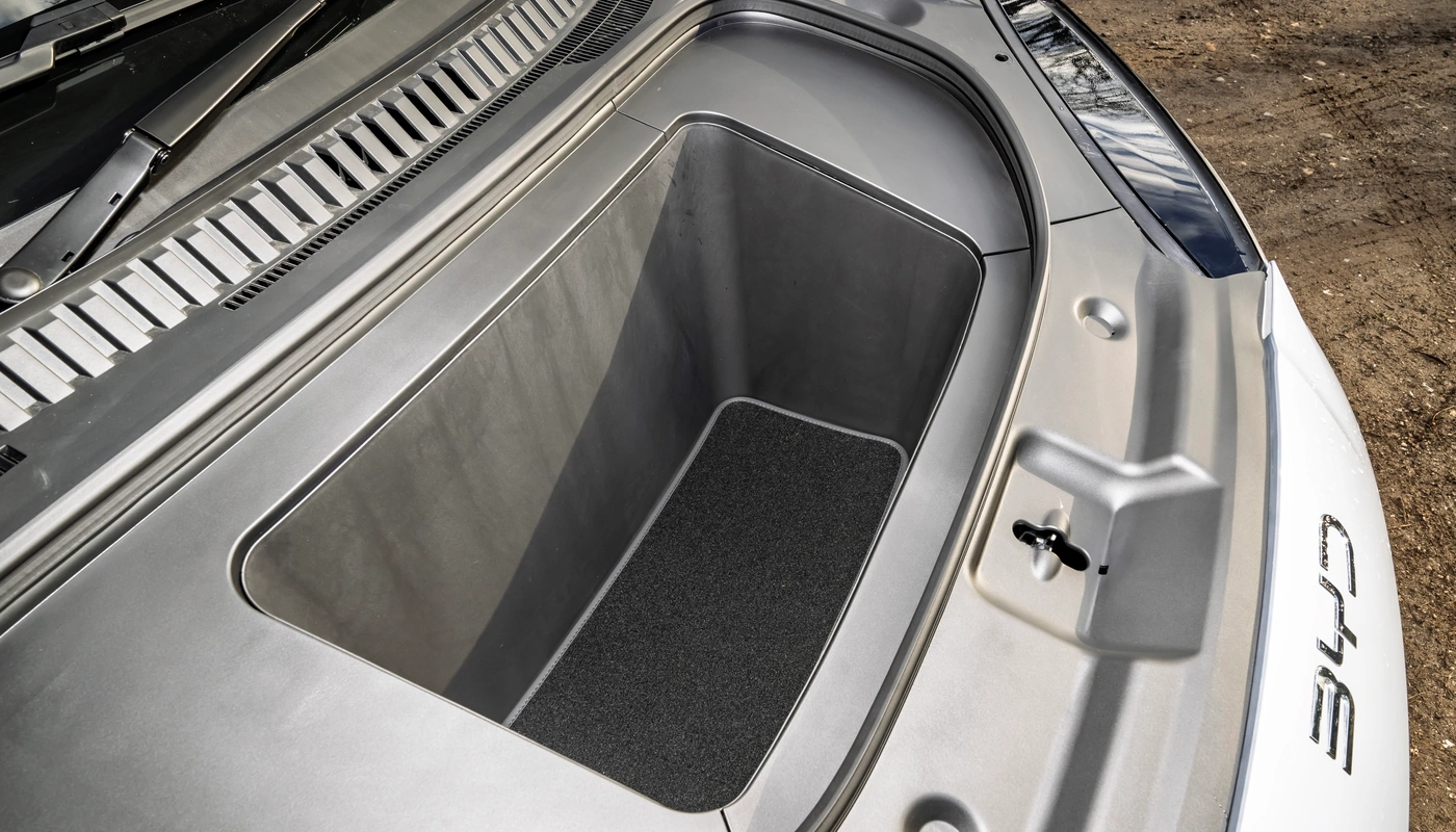 Byd Sealion 7 - Almacenamiento Maletero Delantero