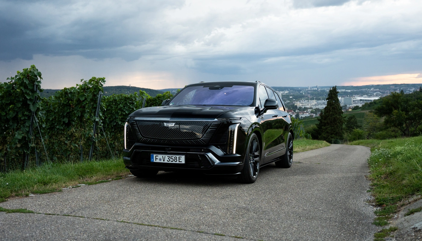 Cadillac Vistiq - Contexto Entorno Real Contexto Aparcado Exterior Frontal