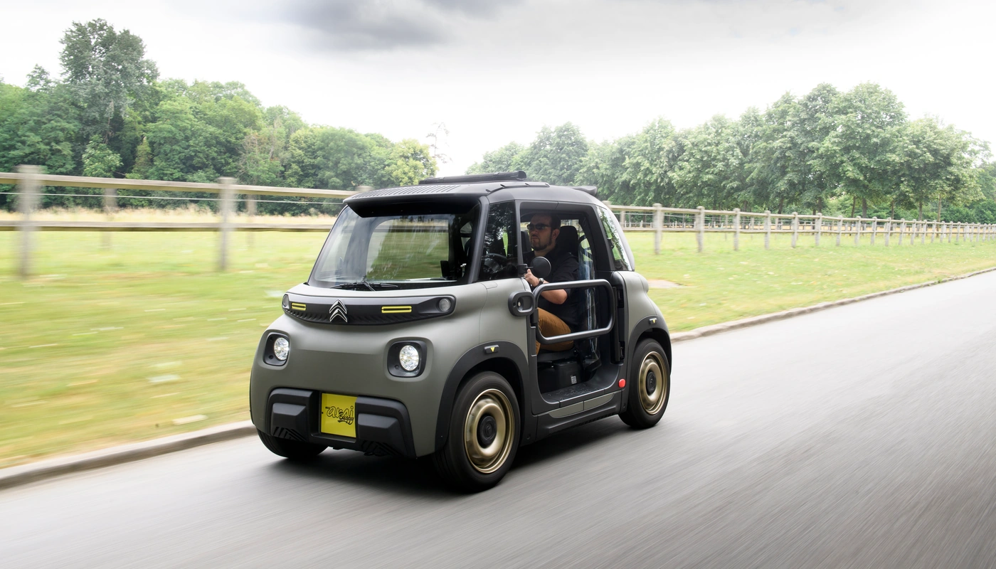 Citroen Ami - Contexto Entorno Real Contexto Conduciendo Exterior Frontal Izquierda