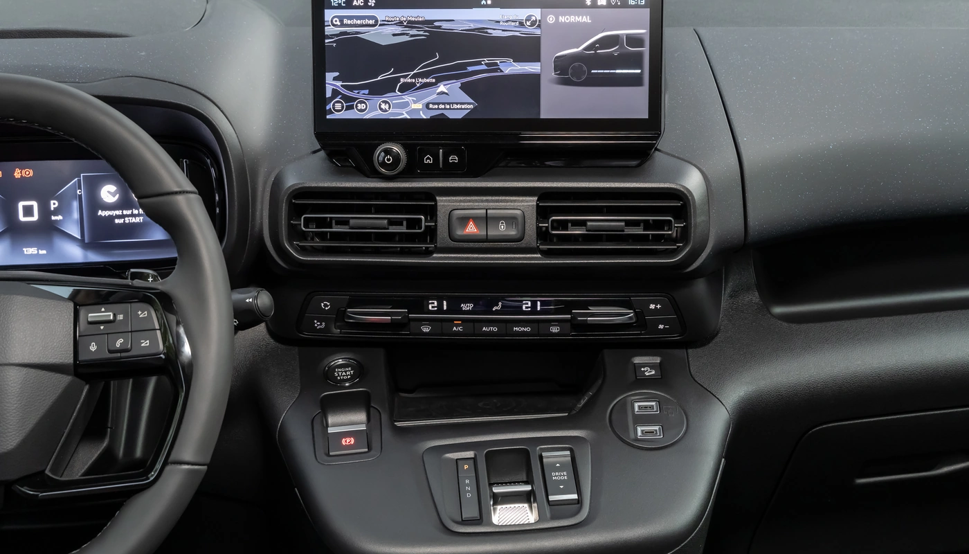 Citroen E Berlingo - Interior Pantalla Central
