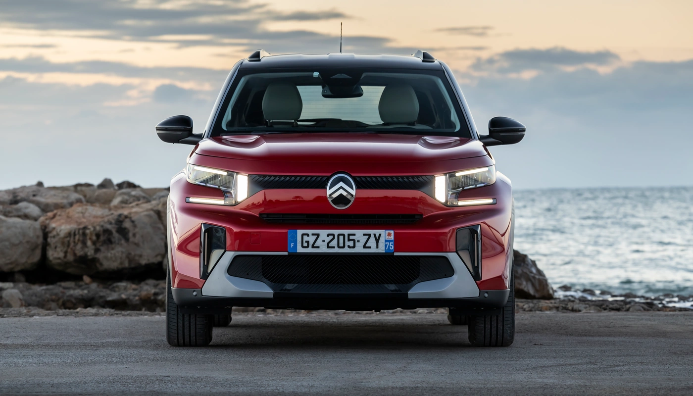 Citroen E C3 Aircross - Contexto Entorno Real Contexto Aparcado Exterior Frontal