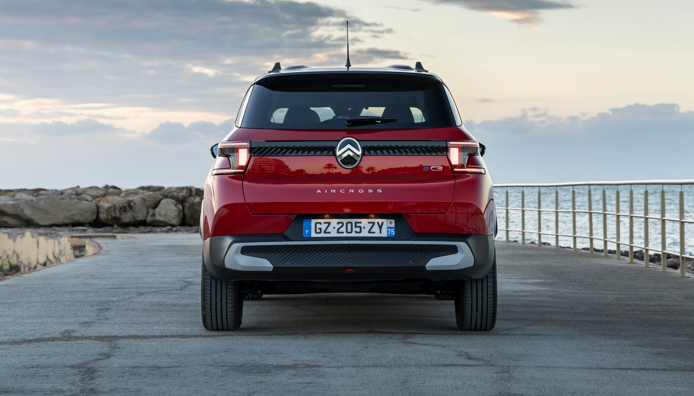 Citroen E C3 Aircross - Contexto Entorno Real Contexto Aparcado Exterior Trasera