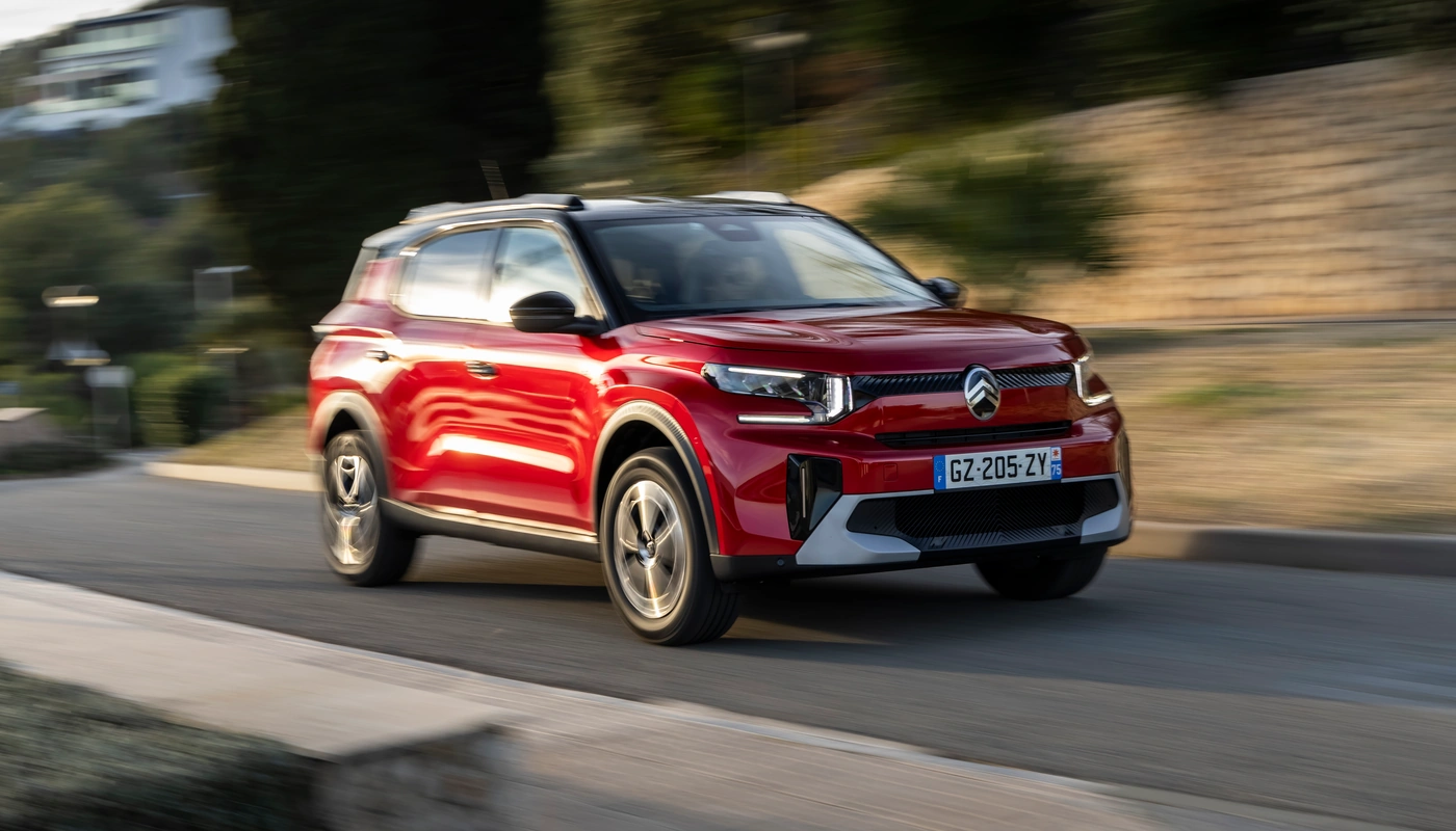 Citroen E C3 Aircross - Contexto Entorno Real Contexto Conduciendo Exterior Frontal Derecha