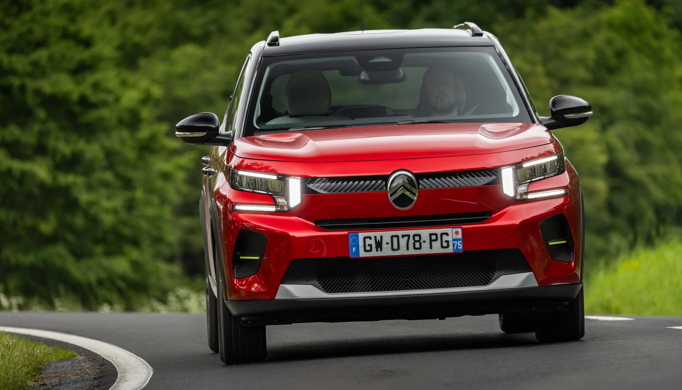 Citroen E C3 - Contexto Entorno Real Contexto Conduciendo Exterior Frontal