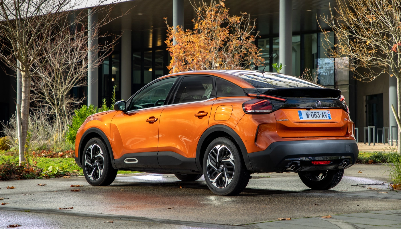 Citroen E C4 - Contexto Entorno Real Contexto Aparcado Exterior Trasera Derecha