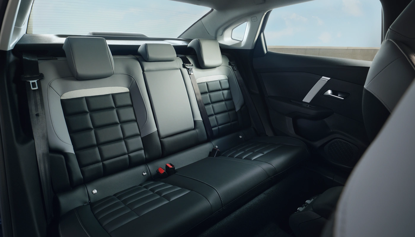 Citroen E C4 X - Interior Asientos Traseros