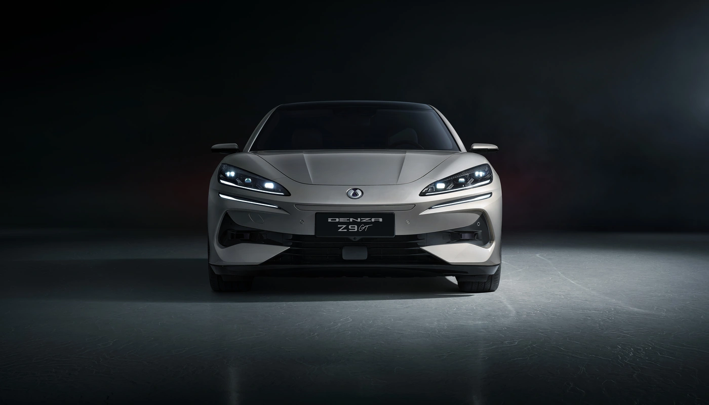 Denza Z9gt - Contexto Estudio Contexto Aparcado Exterior Frontal
