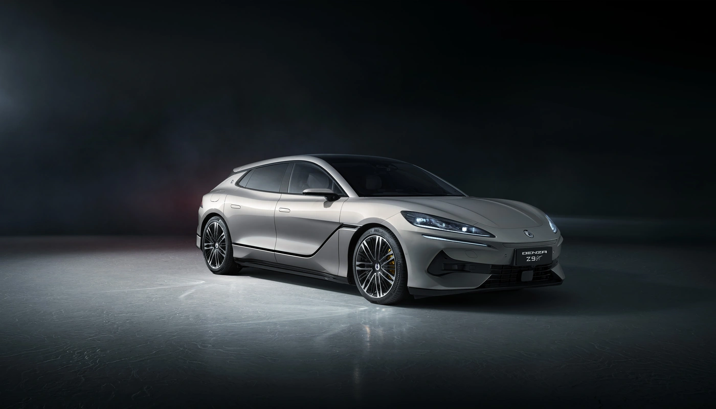 Denza Z9gt - Contexto Estudio Exterior Frontal Derecha