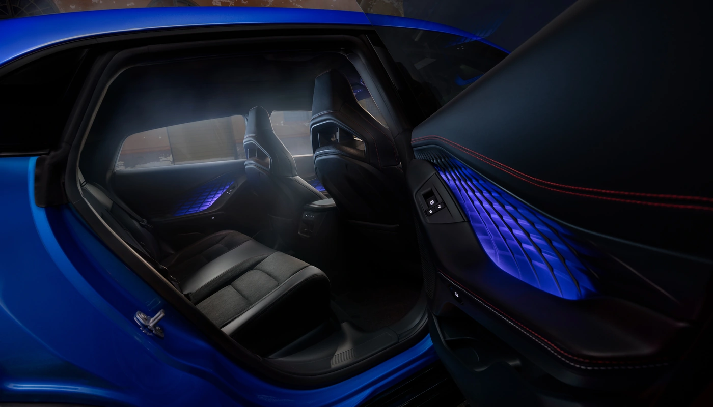 Dodge Charger 4 Door - Interior Asientos Traseros