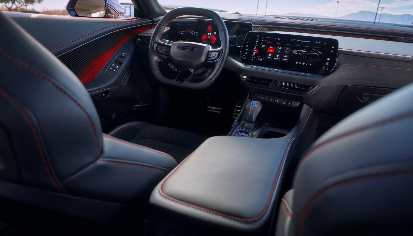 Dodge Charger 4 Door - Interior Detalle