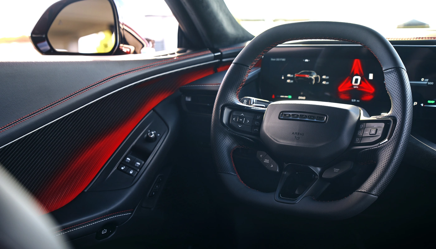 Dodge Charger 4 Door - Interior Salpicadero Interior Volante