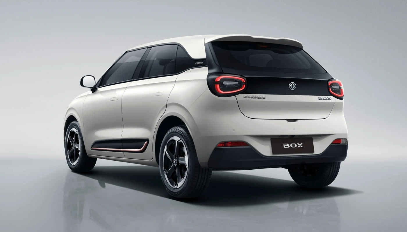 Dongfeng Box - Contexto Estudio Recortado Contexto Aparcado Exterior Trasera Derecha