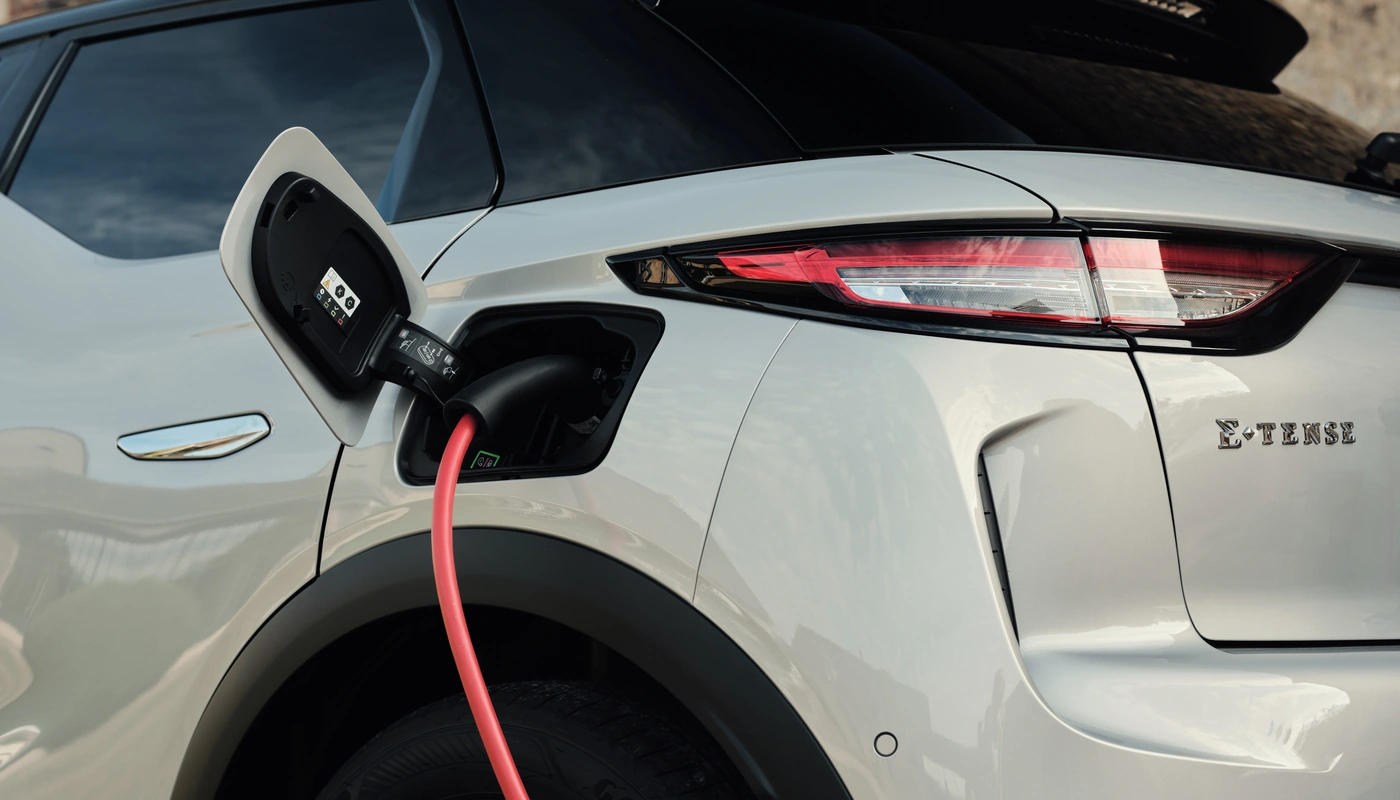 Ds 3 E Tense - Carga Puerto Y Cable