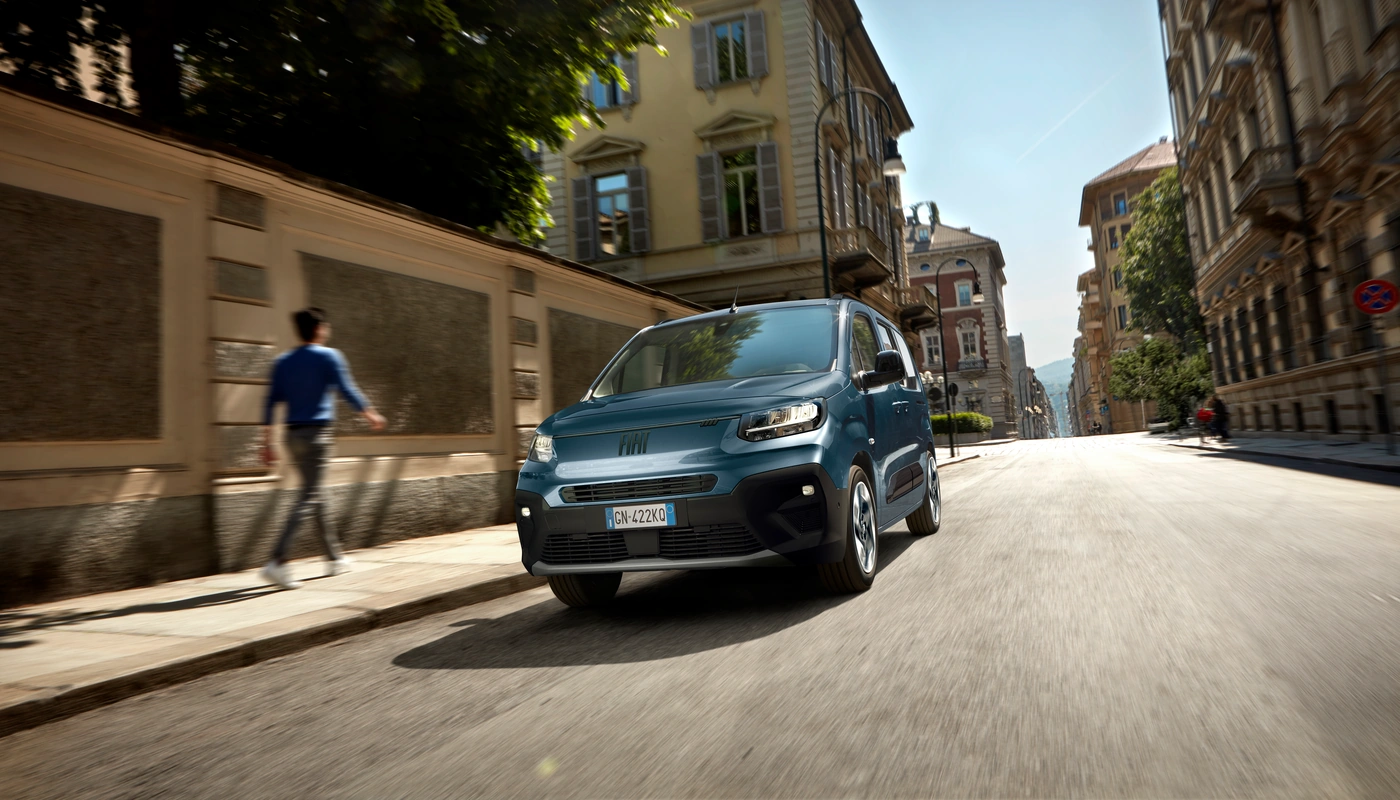 Fiat E Doblo - Contexto Entorno Real Contexto Conduciendo Exterior Frontal